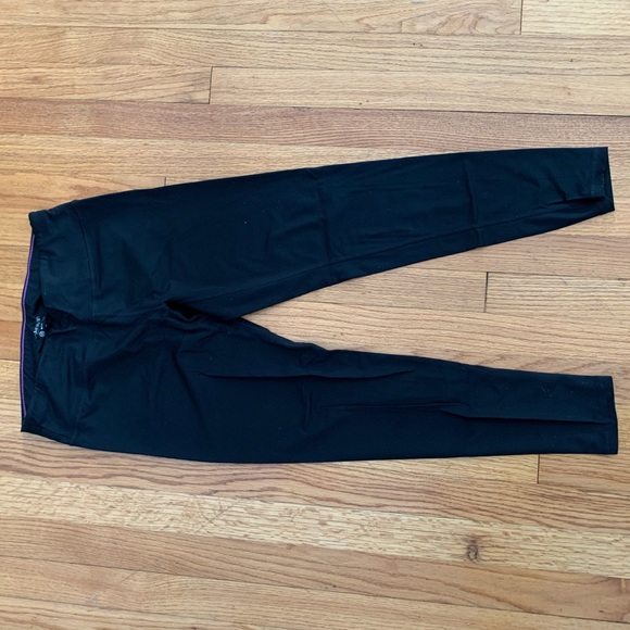 Calvin Klein Performance - Picture 6 of 7